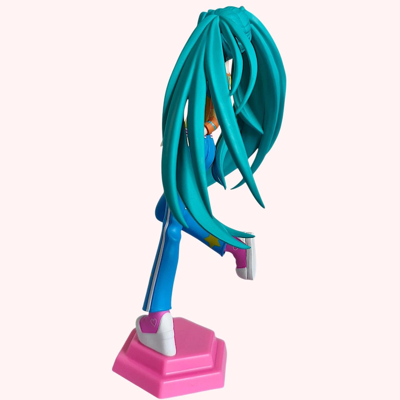 Figurino Hatsune Miku x Love and Berry – Love Costume Ver – Desktop x Decorar – photo 3